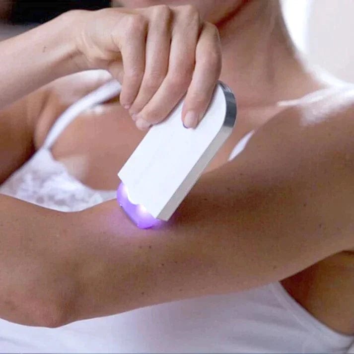 CurlPro™ Laser Shaver